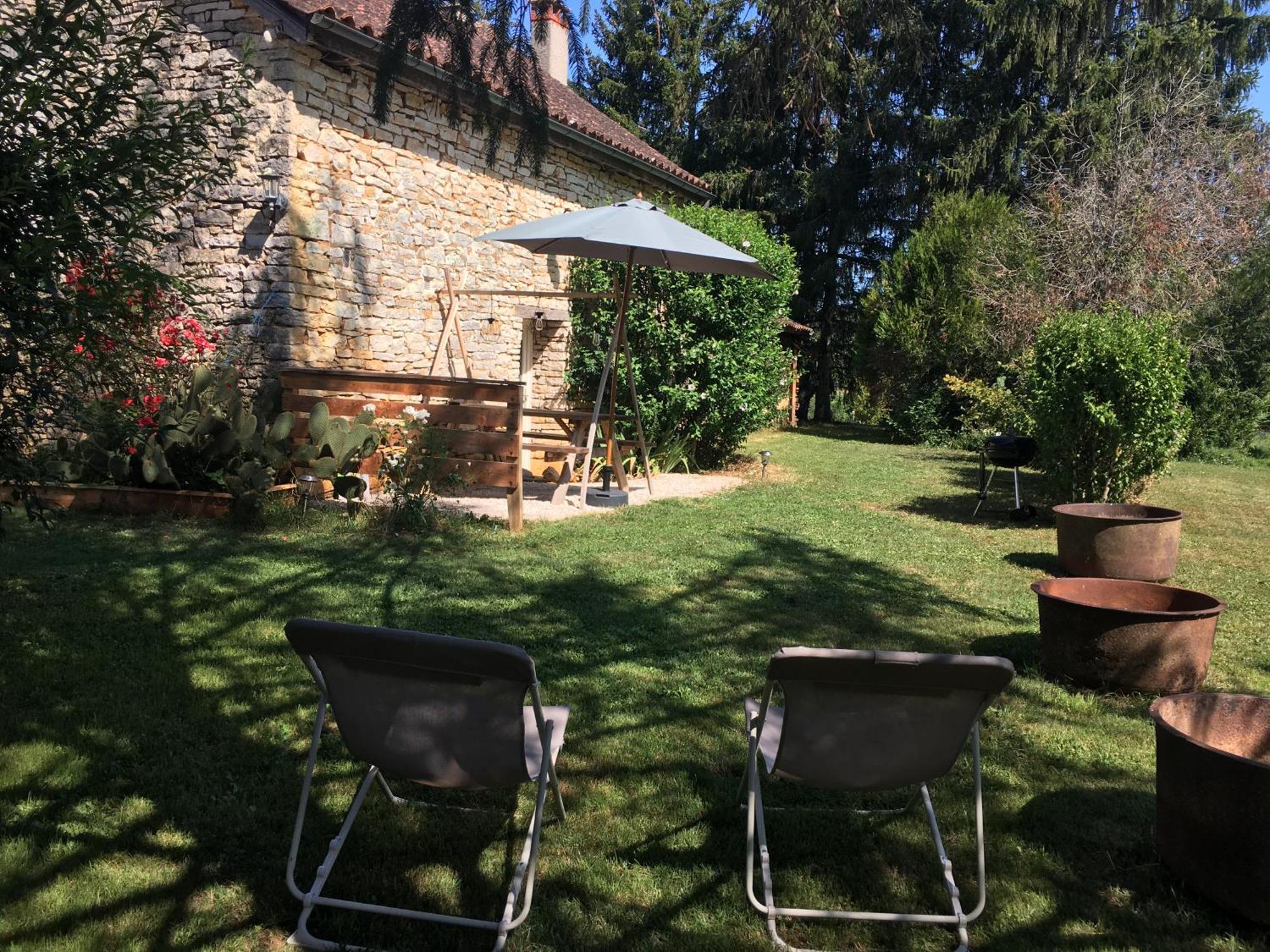 Gite Dordogne Perigord Hautefort ภายนอก รูปภาพ
